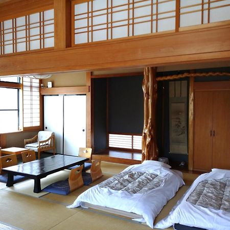 Nishimiyasou Hotel Fujikawaguchiko Bagian luar foto