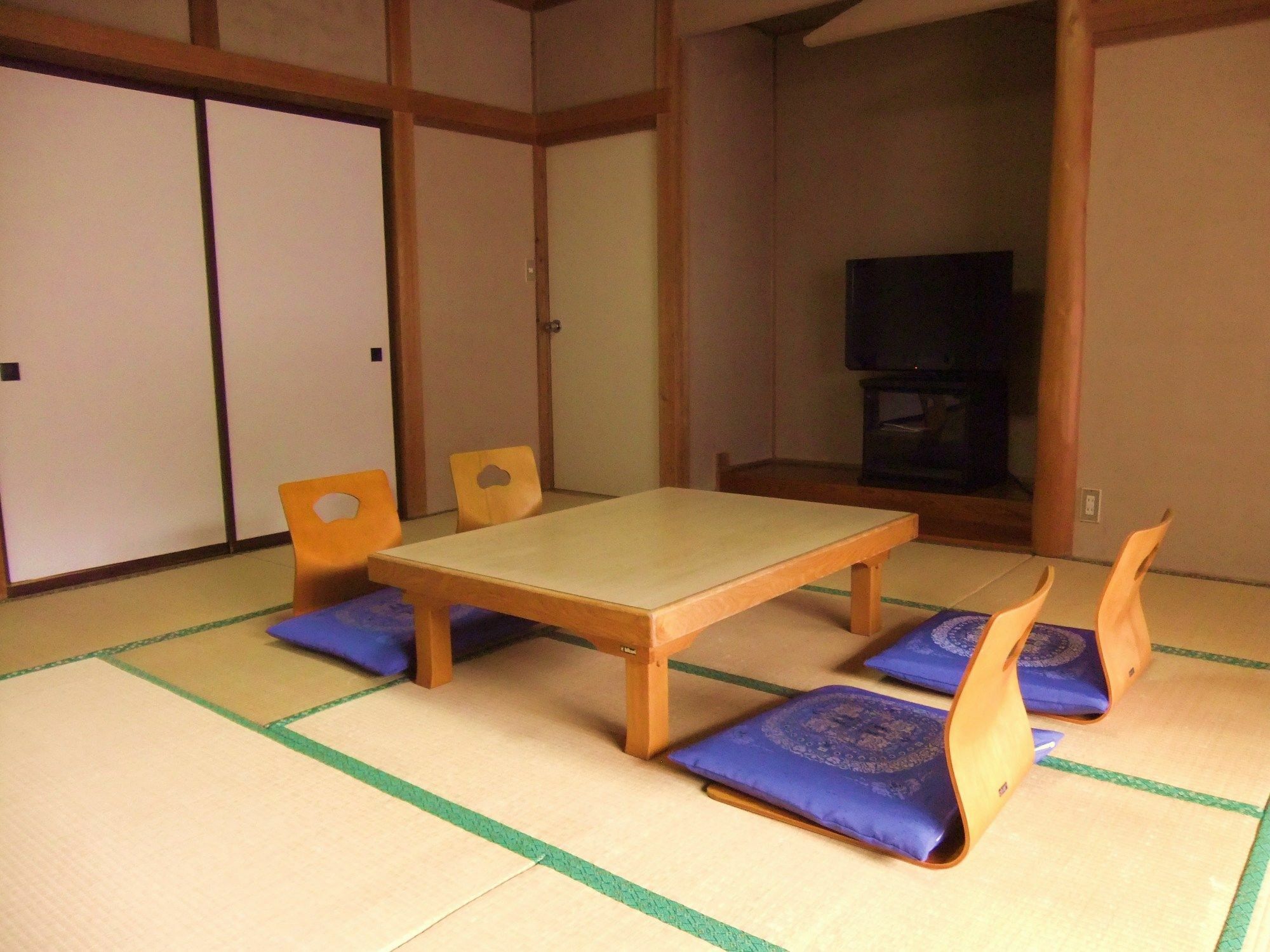 Nishimiyasou Hotel Fujikawaguchiko Bagian luar foto