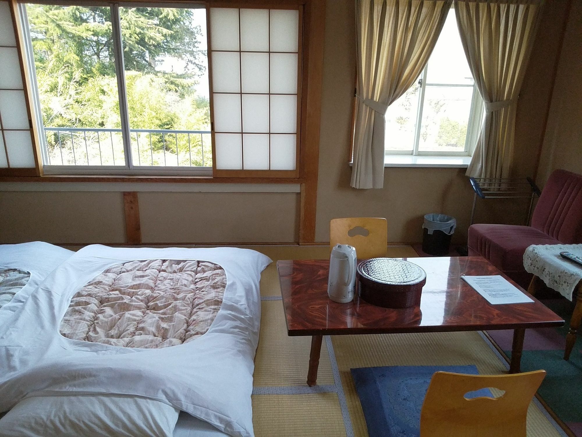Nishimiyasou Hotel Fujikawaguchiko Bagian luar foto
