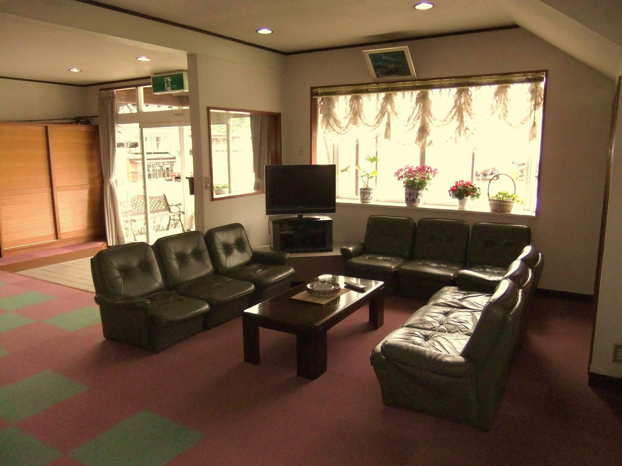 Nishimiyasou Hotel Fujikawaguchiko Bagian luar foto